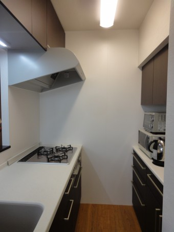 リビングの様子がわかるキッチンに